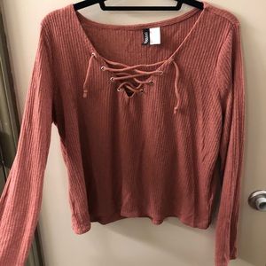 H&M Divided long sleeve cross top